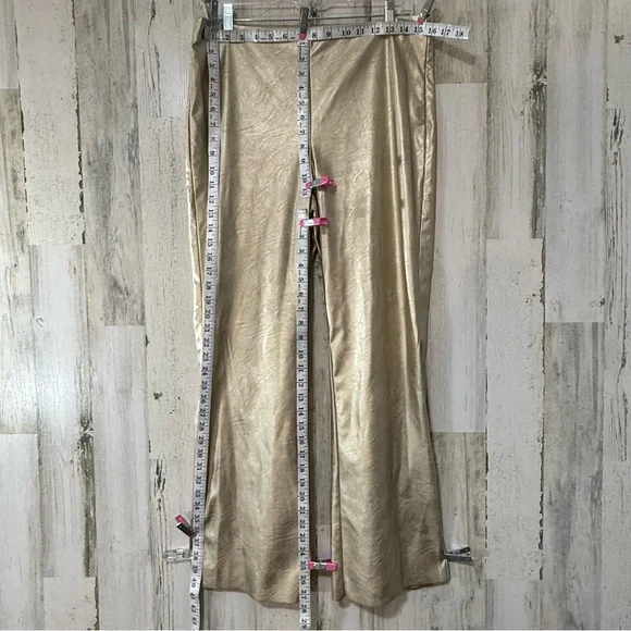 Vince Camuto Gold Metallic Flare Pants - Picture 4 of 10